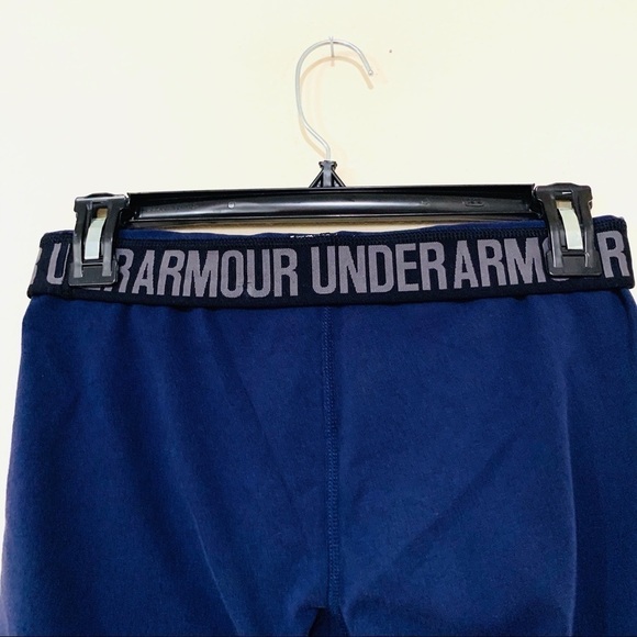 UNDER ARMOUR•Block it big logo Capri - Picture 5 of 6